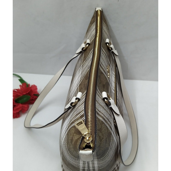 Coach Gallery Tote Bag In Signature Canvas With Hunting Fishing Plaid Print - Picture 9 of 16